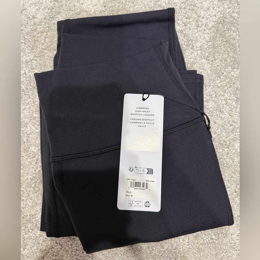 ALO Yoga Airbrush High-Waist Bootcut Leggings - Black